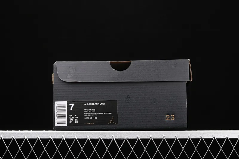 All categories Air Jordan Jordan series basketball shoes Air Jordan 1 Low New version Air Jordan 1 Low Court Purple AJ1 Joe 1 low top suede black purple toe 553558-125